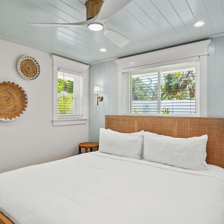 Tropical Breeze Resort Bee Ridge Εξωτερικό φωτογραφία