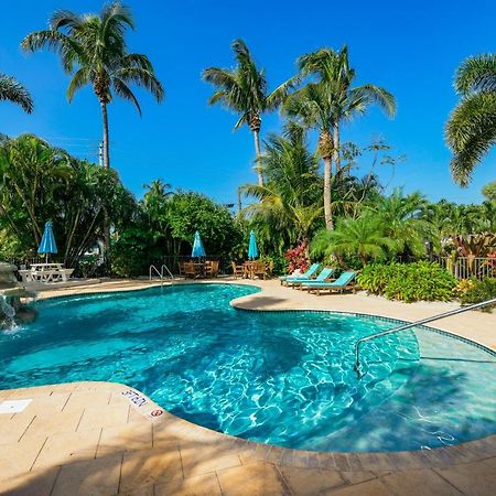 Tropical Breeze Resort Bee Ridge Εξωτερικό φωτογραφία