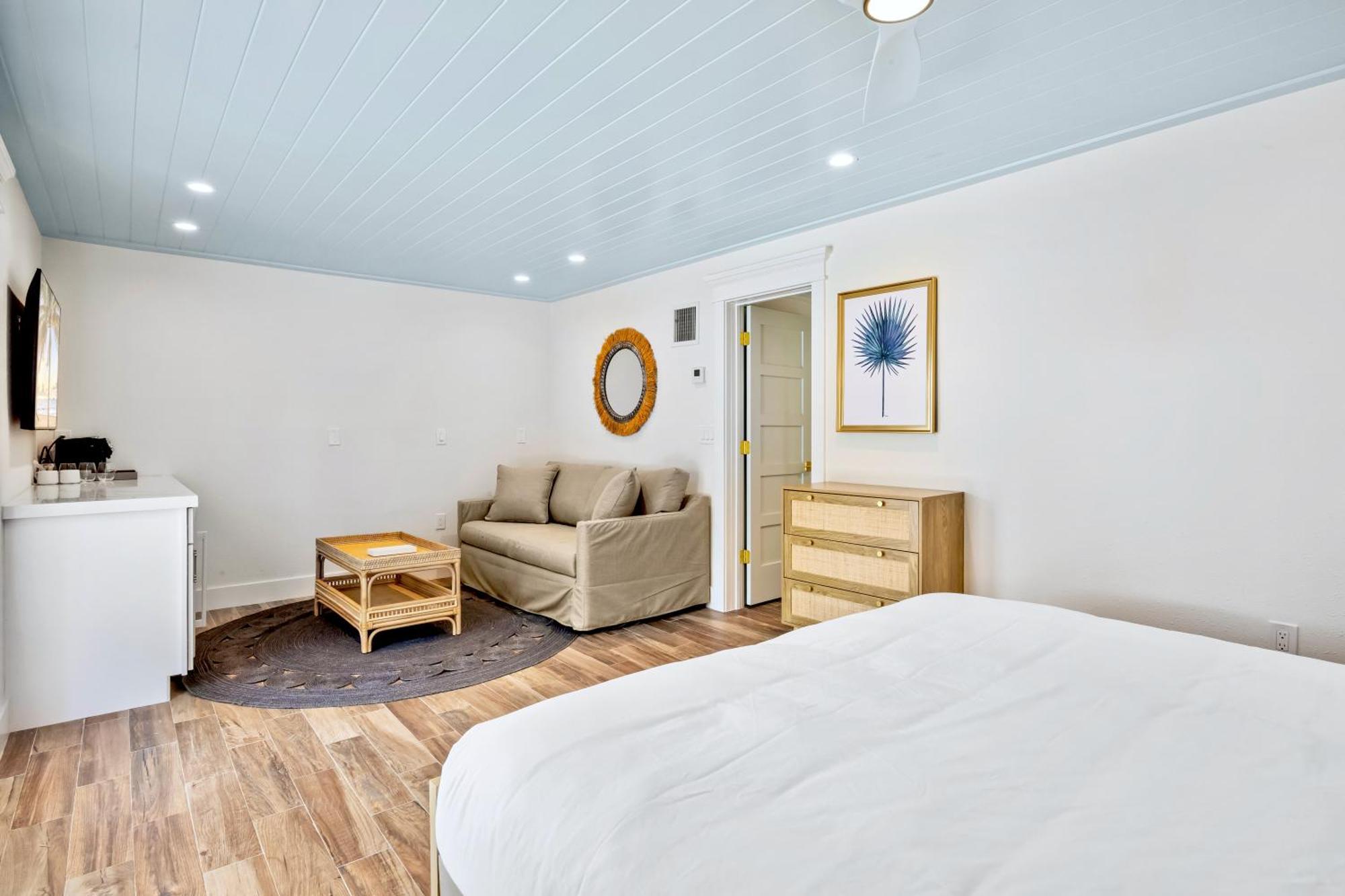 Tropical Breeze Resort Bee Ridge Εξωτερικό φωτογραφία